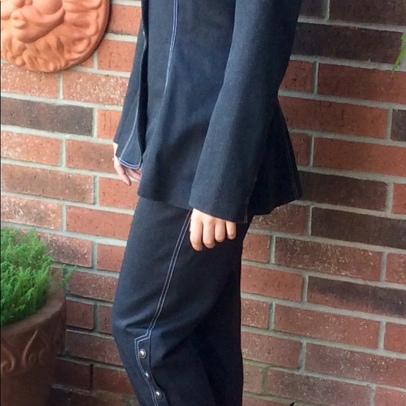 Iconic Patrick Kelly Pant Suit - Picture 6 of 6